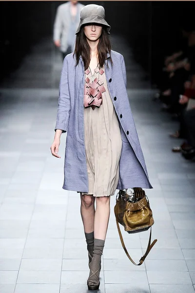 Look 23